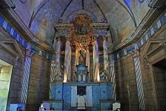 40 Cuba - Cienfuegos - Parque Jose Marti - Catedral de la Purisima Concepcion Altar.jpg